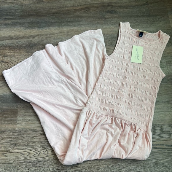 Women's Smocked Knit Maxi a-Line Dress - Universal Thread™ Pink XS: Sleeveless - Picture 4 of 8
